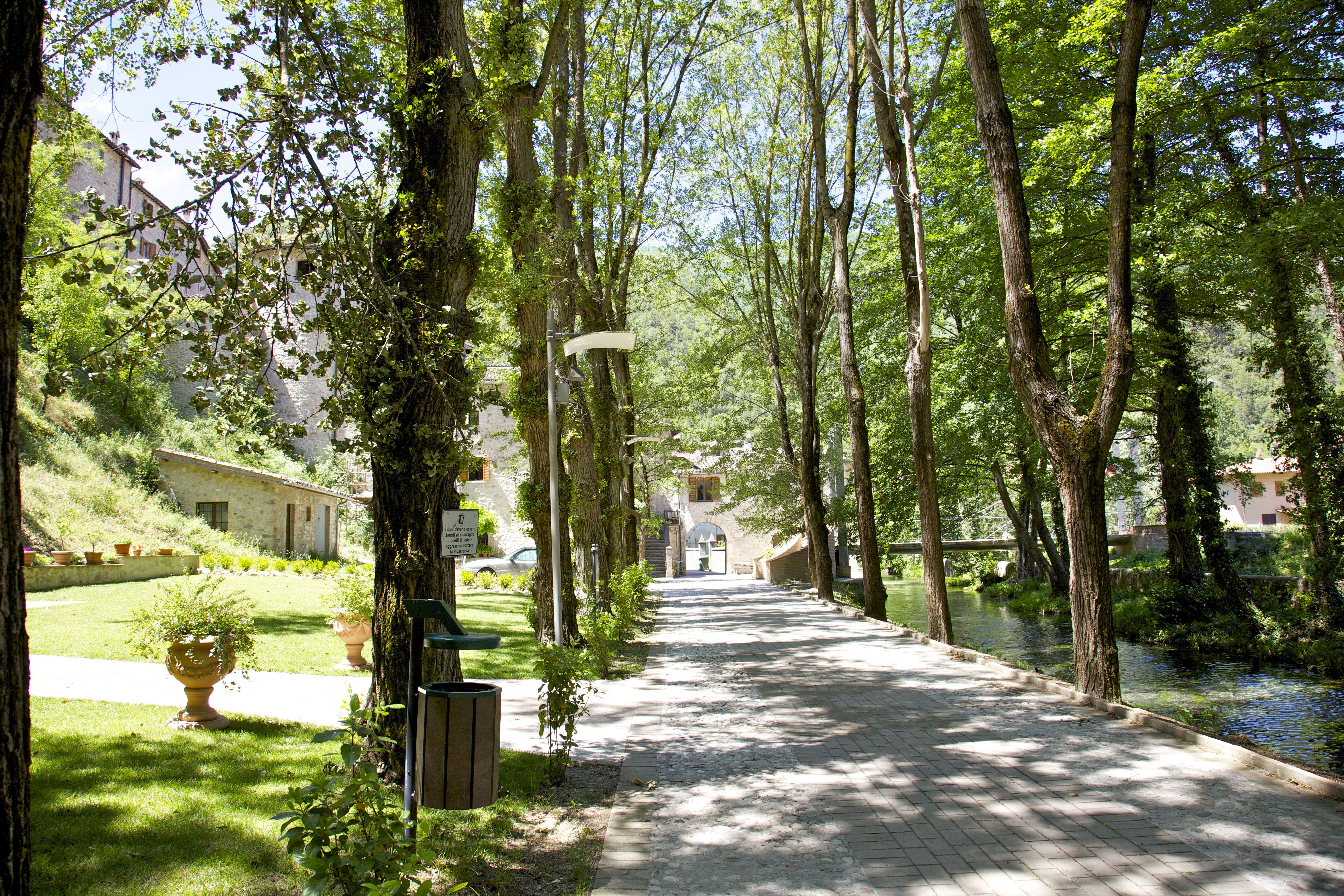 Torre Del Nera Albergo Diffuso & Spa Scheggino Extérieur photo