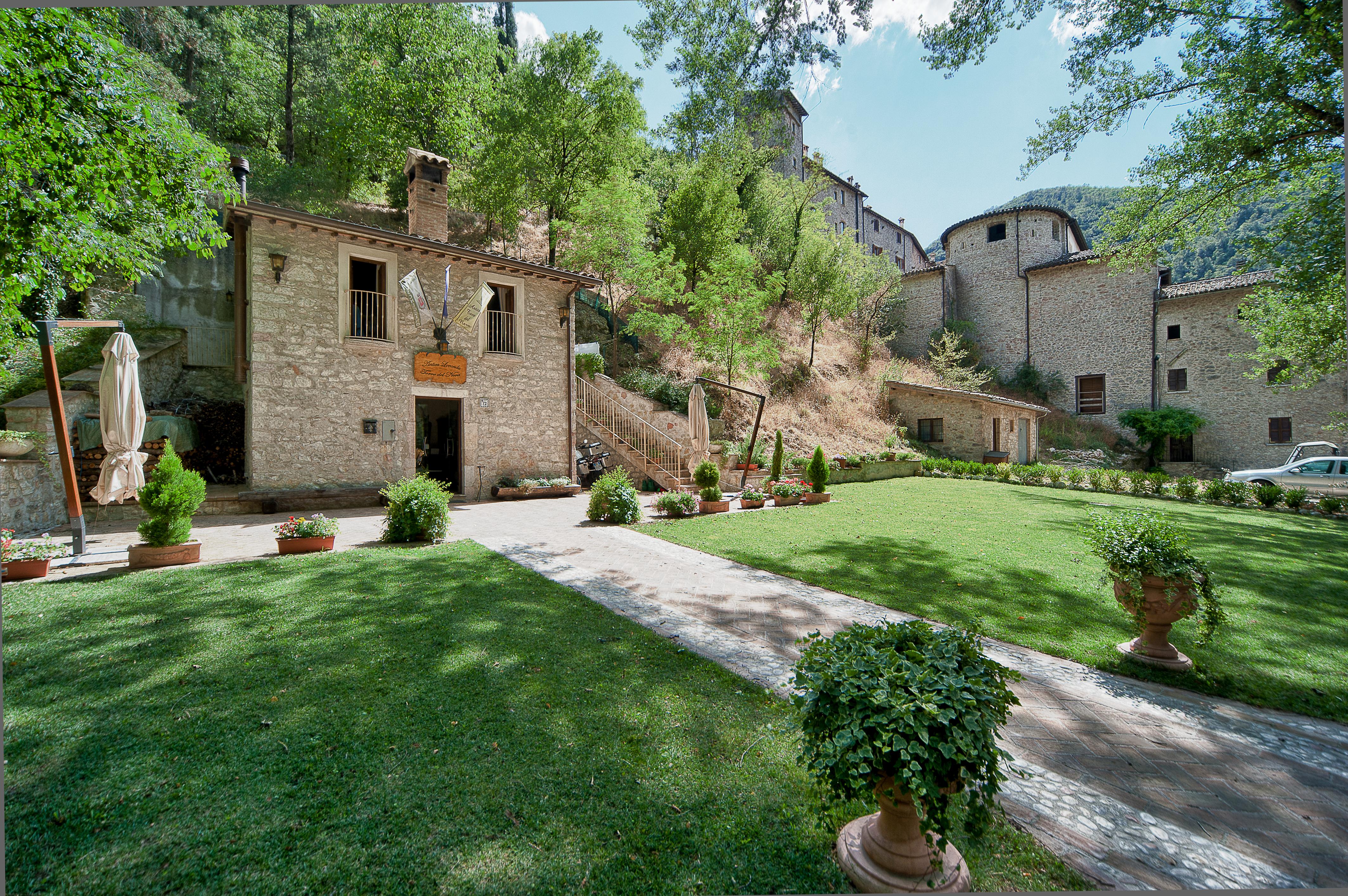 Torre Del Nera Albergo Diffuso & Spa Scheggino Extérieur photo